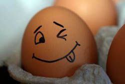 20100325_smiley_egg_1.jpg